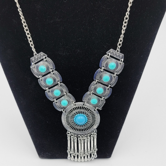 Fashion statement bohemian v style turquoise necklace - Picture 2 of 5